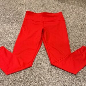 Zyia size 6-8 leggings.